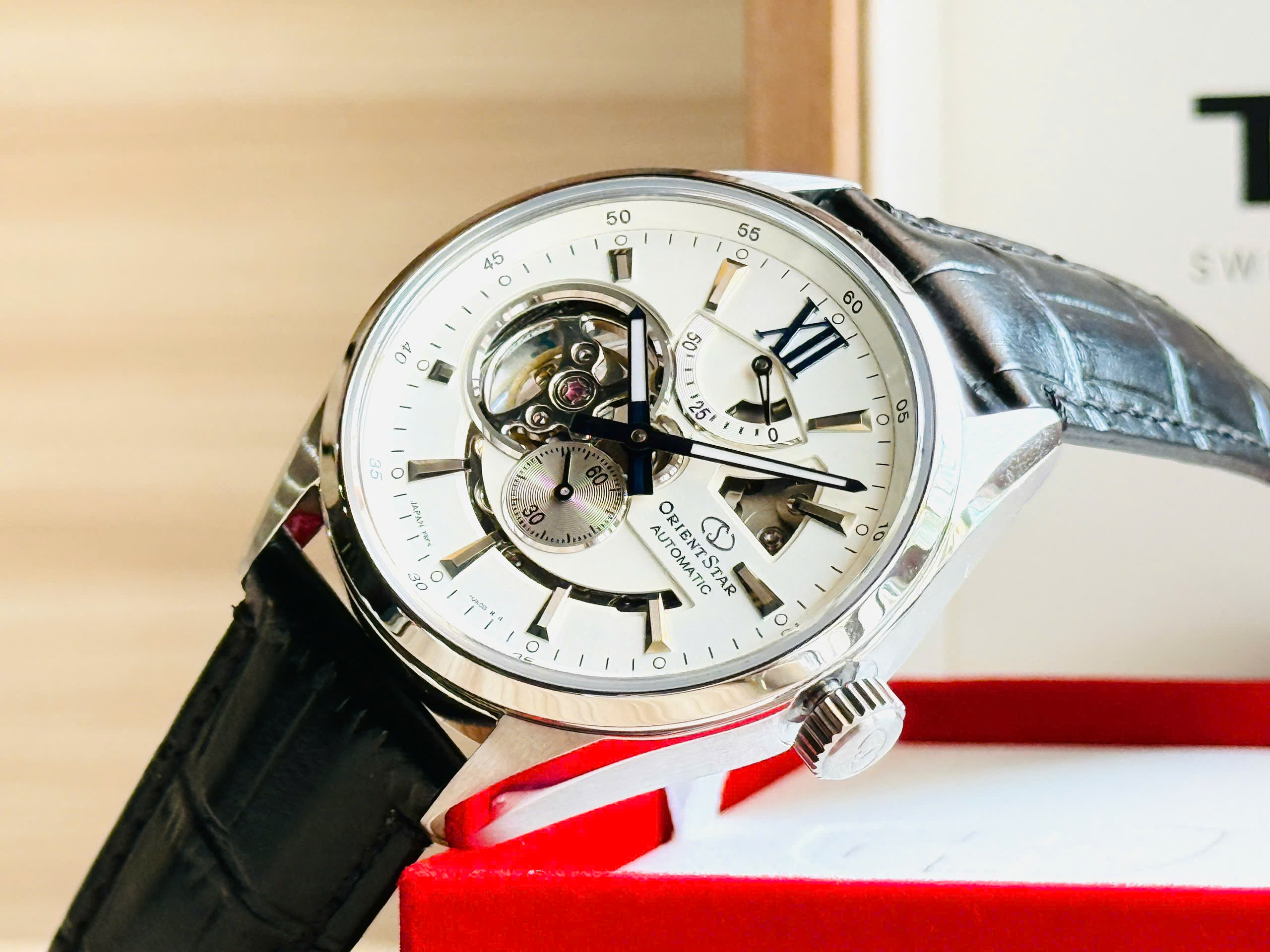 時計 ORIENT STAR JOKER RK-AV0007S mqdefault.jpg